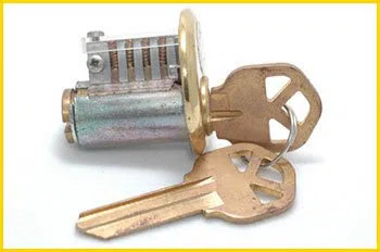 Metro Locksmith Services New Haven, CT 203-278-5085 Metro Locksmith Services New Haven, CT 203-278-5085 - 12-rekeying-locks