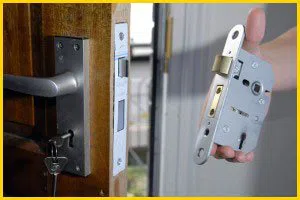 Metro Locksmith Services New Haven, CT 203-278-5085 - 13-lock-replace