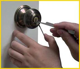 Metro Locksmith Services New Haven, CT 203-278-5085 - 6-lock-repair